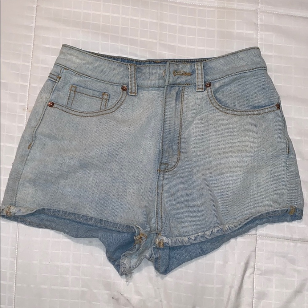 Mom denim short! 🌸